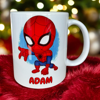 Hrnek Spiderman se jménem